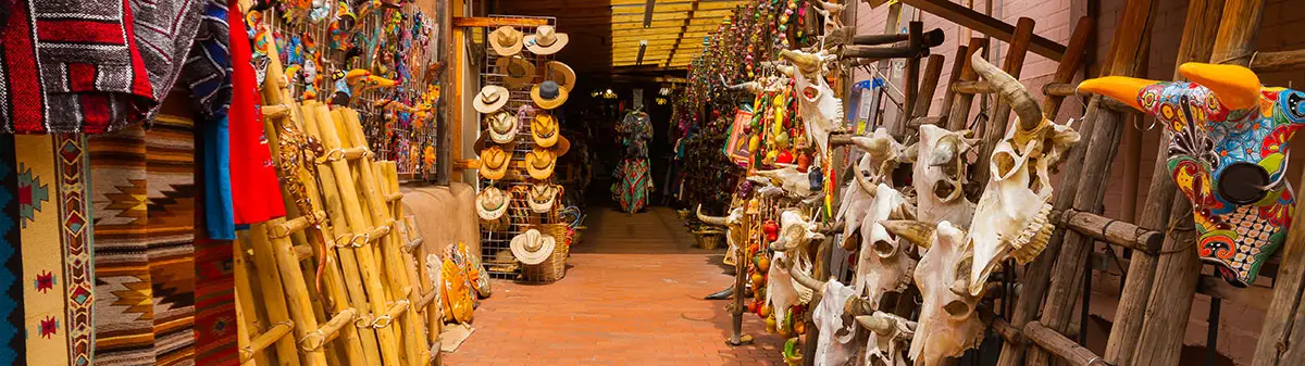 Outdoor shops in Santa Fe, New Mexico